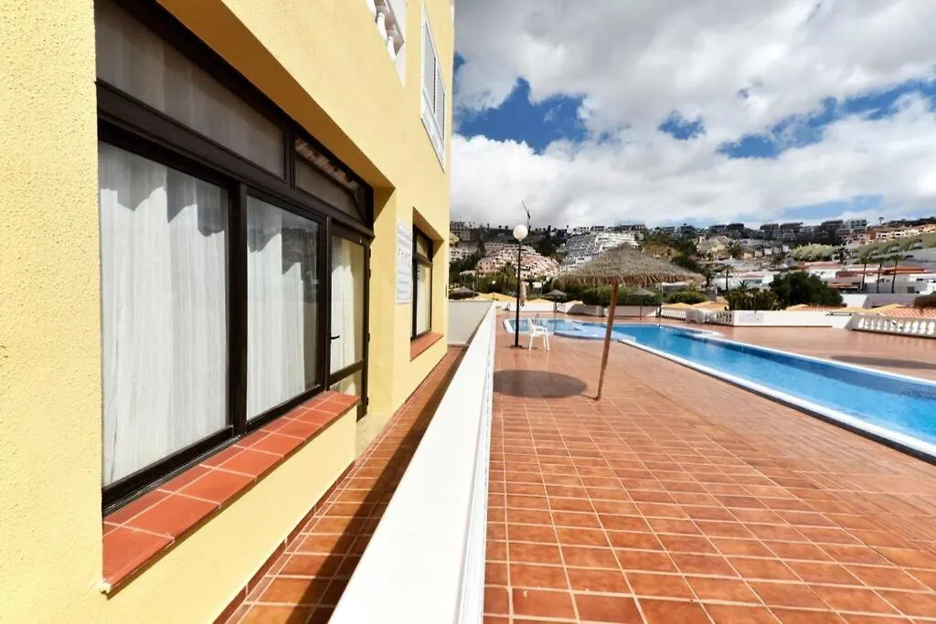 Beach Adeje Apartment أذيخي