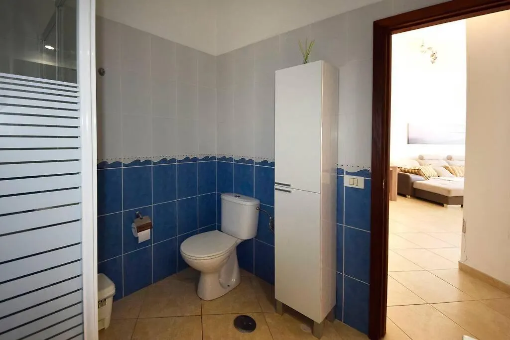 Beach Adeje Apartment أذيخي