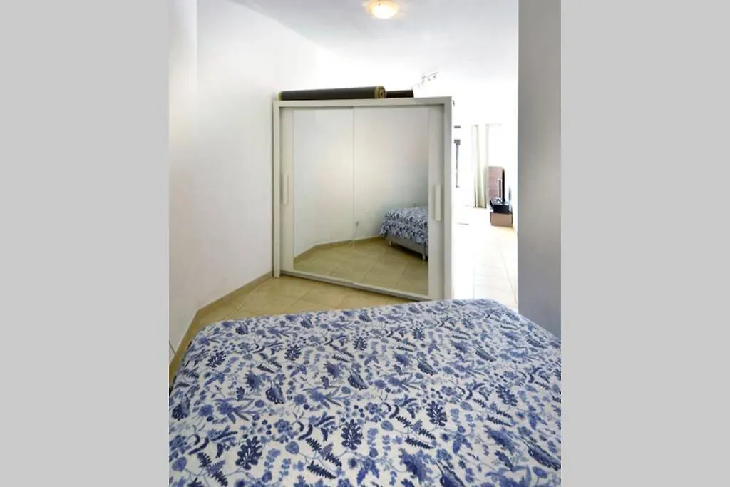 Beach Adeje Apartment أذيخي
